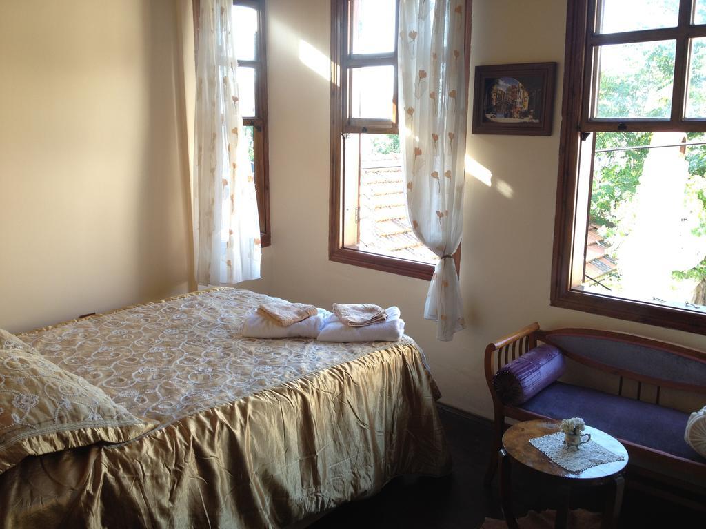 Hotel Papazin Konagi à Ayvalı Chambre photo
